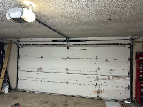 before-hurricane-garage-door-replacement